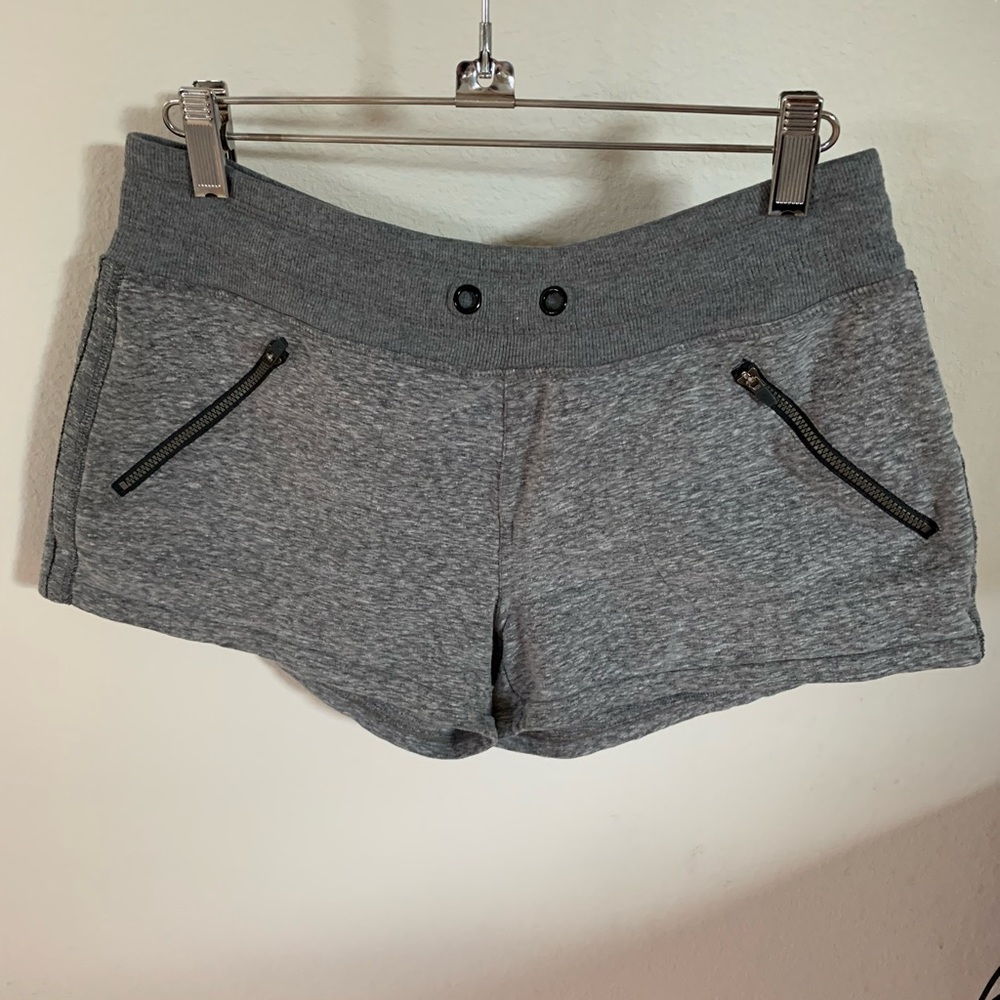 Athleta size S shorts